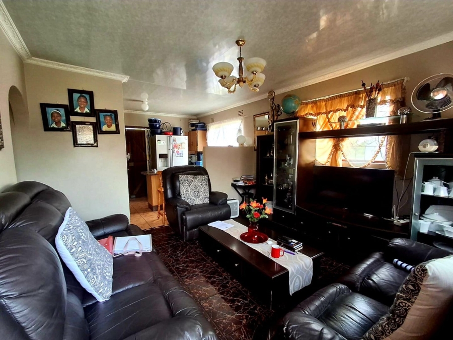 3 Bedroom Property for Sale in Amalinda Eastern Cape